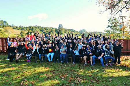 Group photo of participants at 5th National Māori Deaf Hui